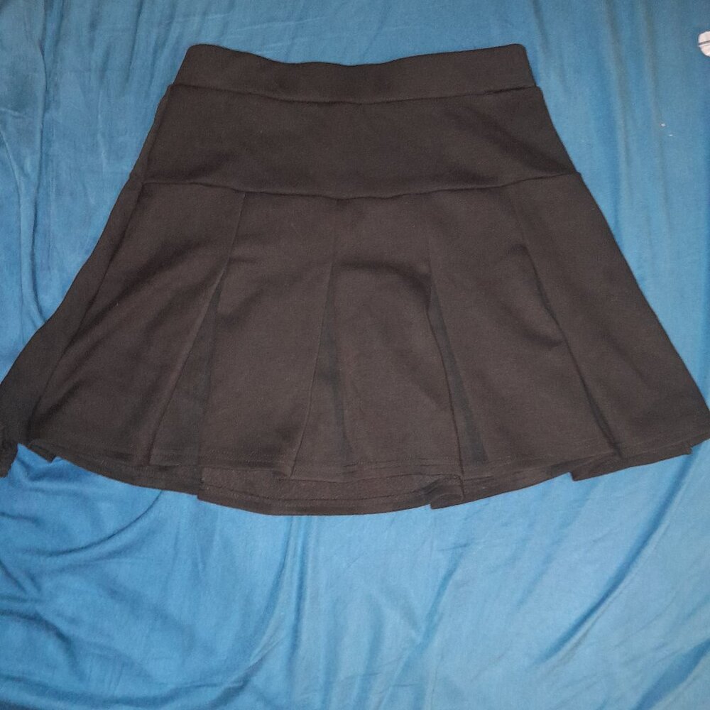 Black flare skirt